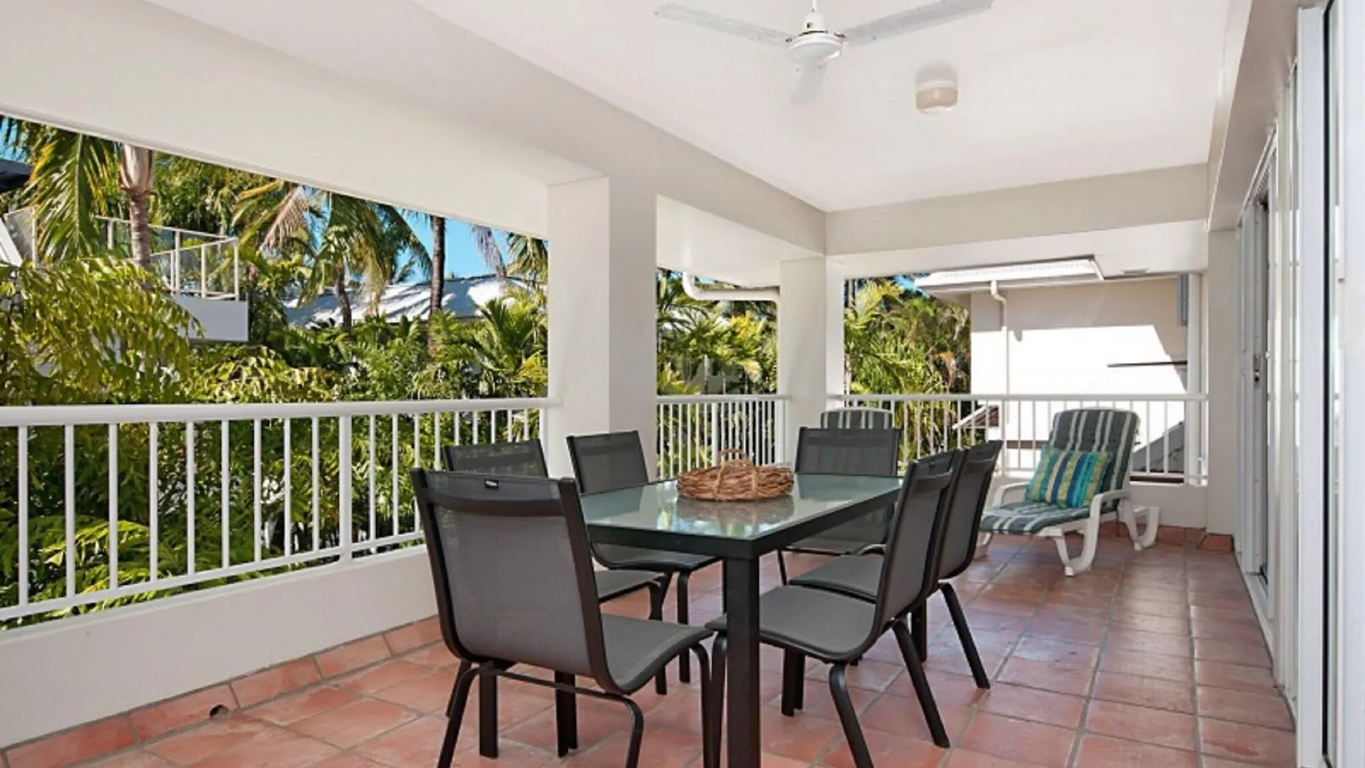 Balboa Apartments Port Douglas