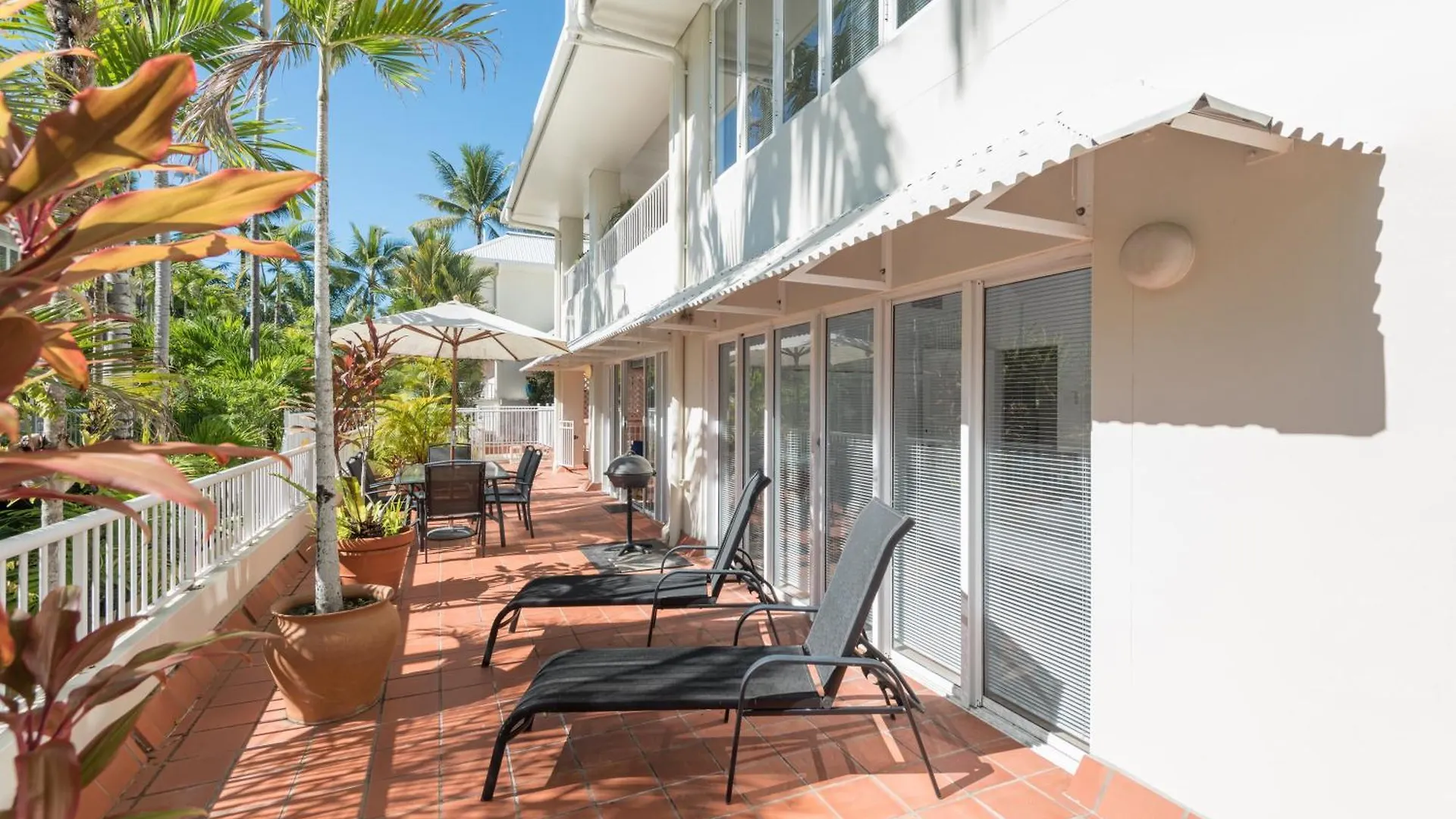 **** Aparthotel Balboa Apartments Port Douglas Australia