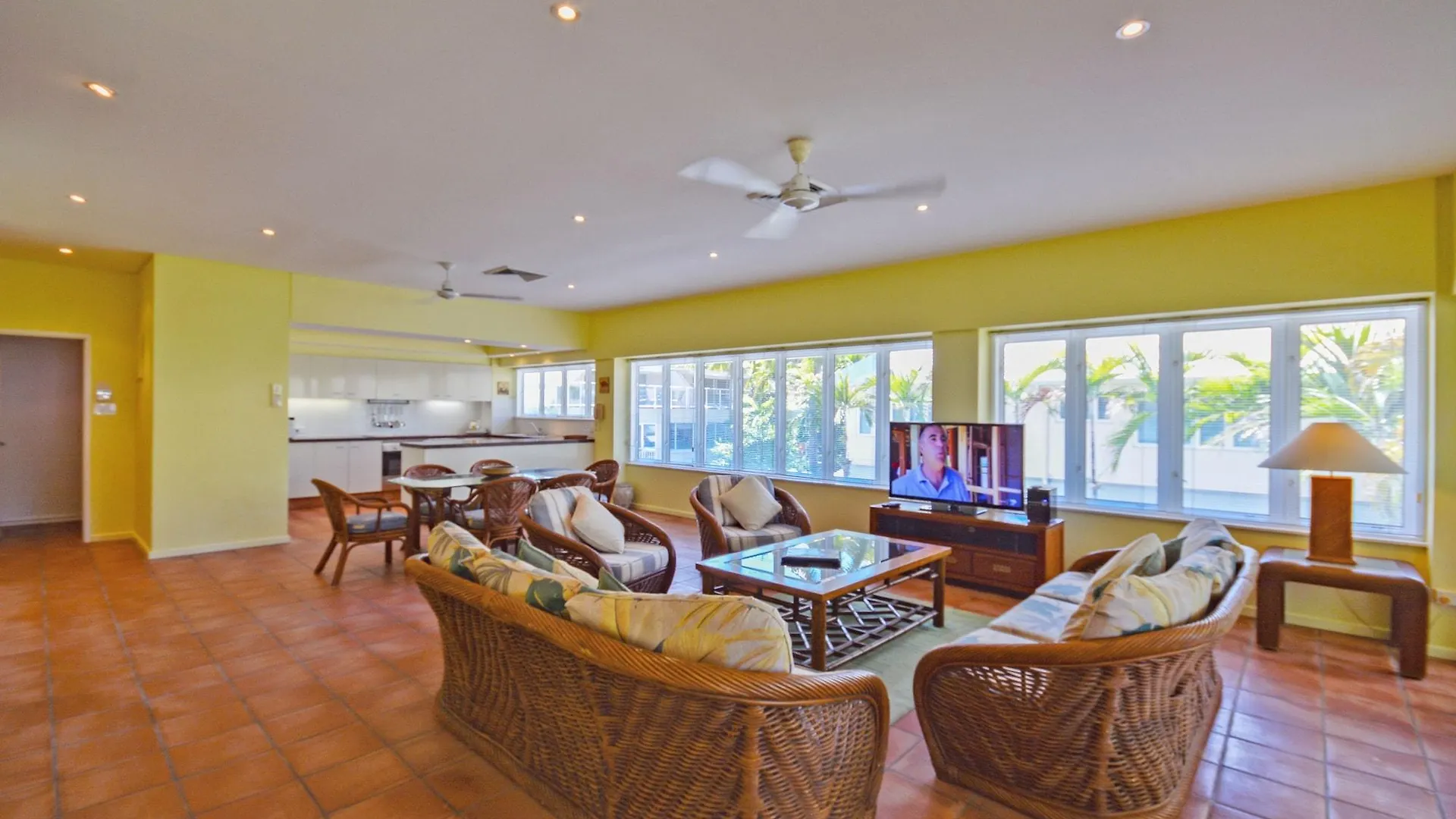 Balboa Apartments Port Douglas Aparthotel