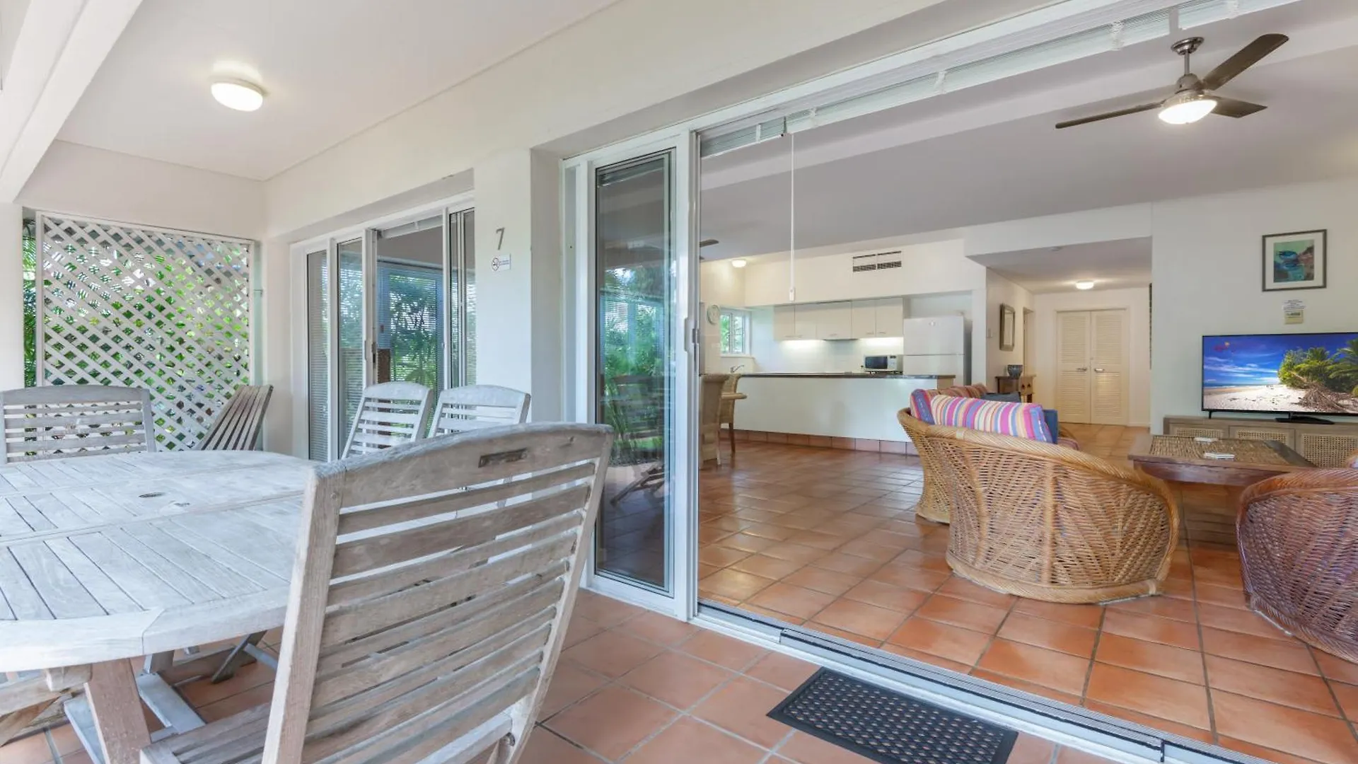 **** Aparthotel Balboa Apartments Port Douglas Australia