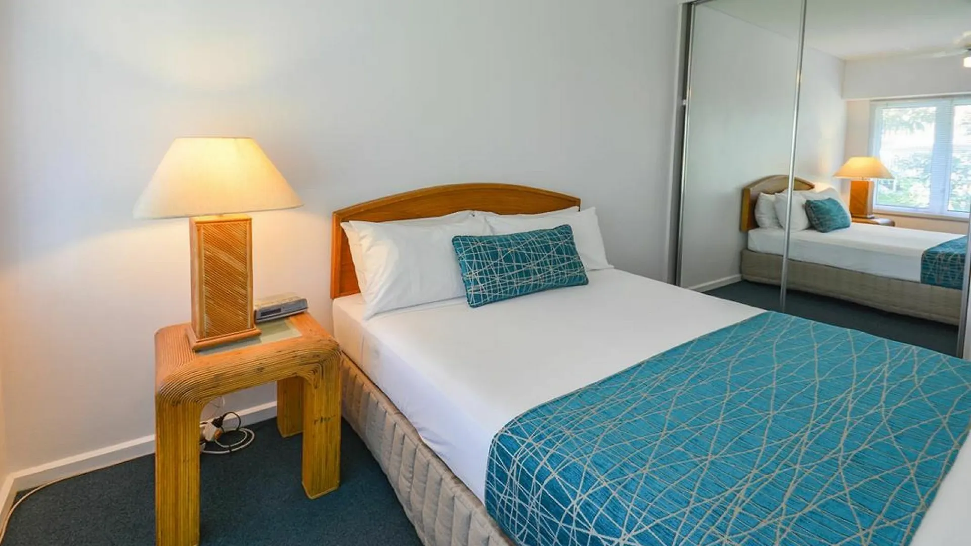Balboa Apartments Port Douglas Aparthotel