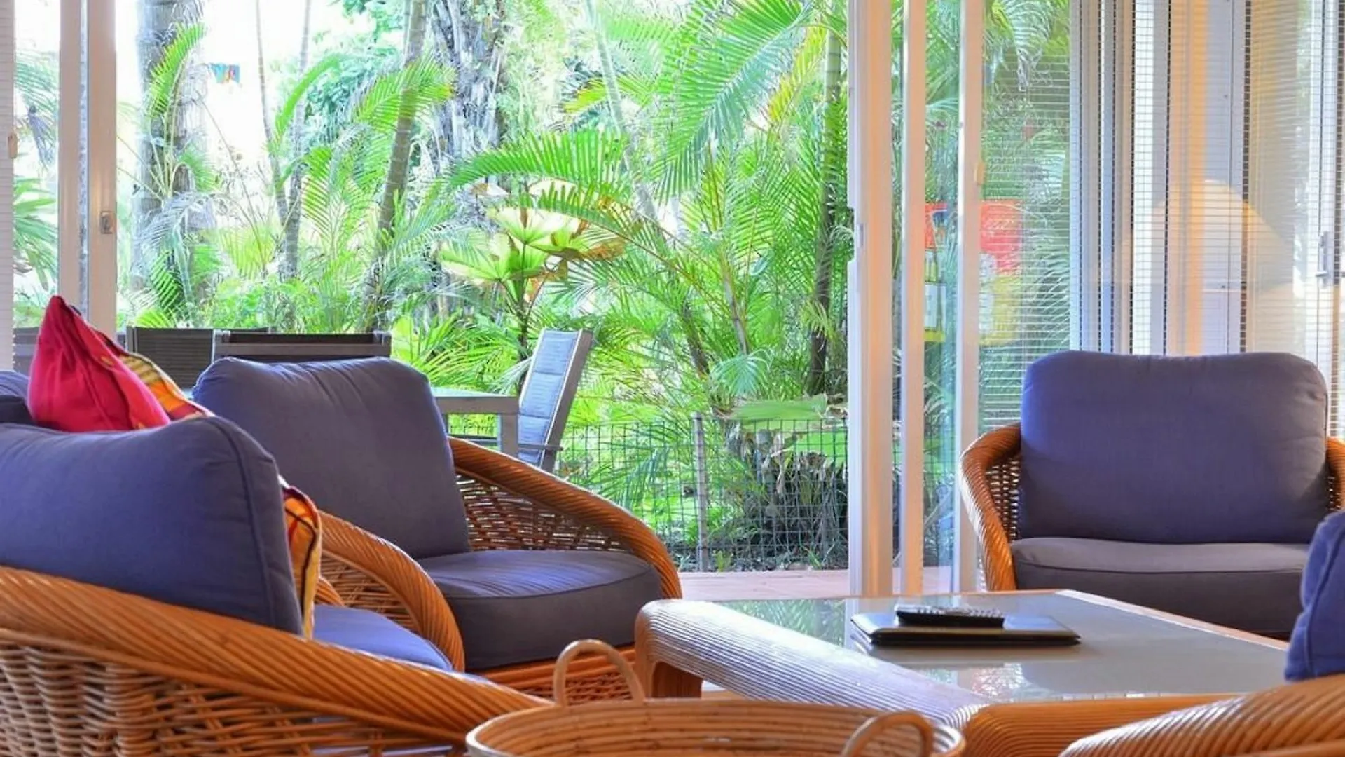 Aparthotel Balboa Apartments Port Douglas