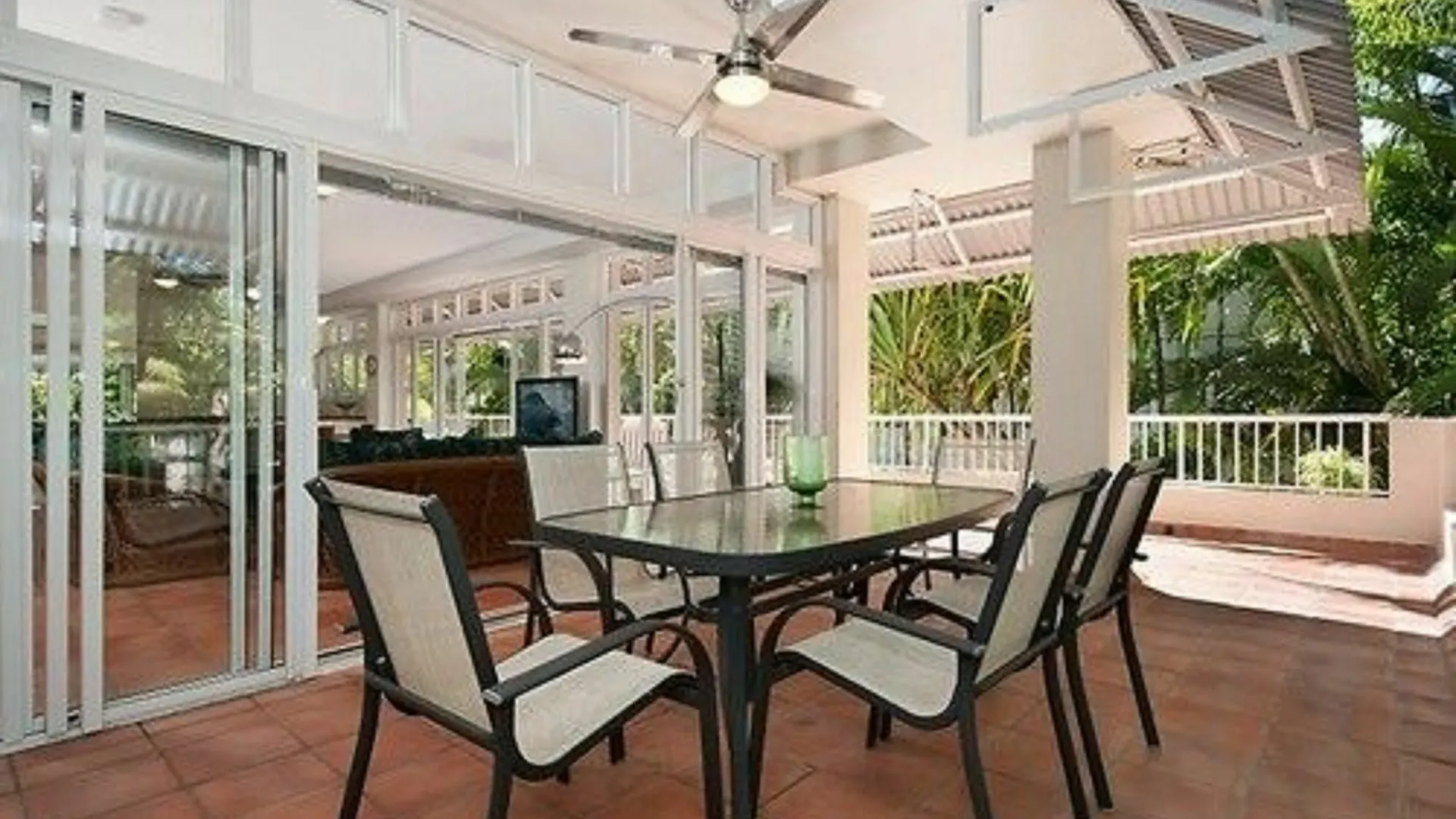 Balboa Apartments Port Douglas