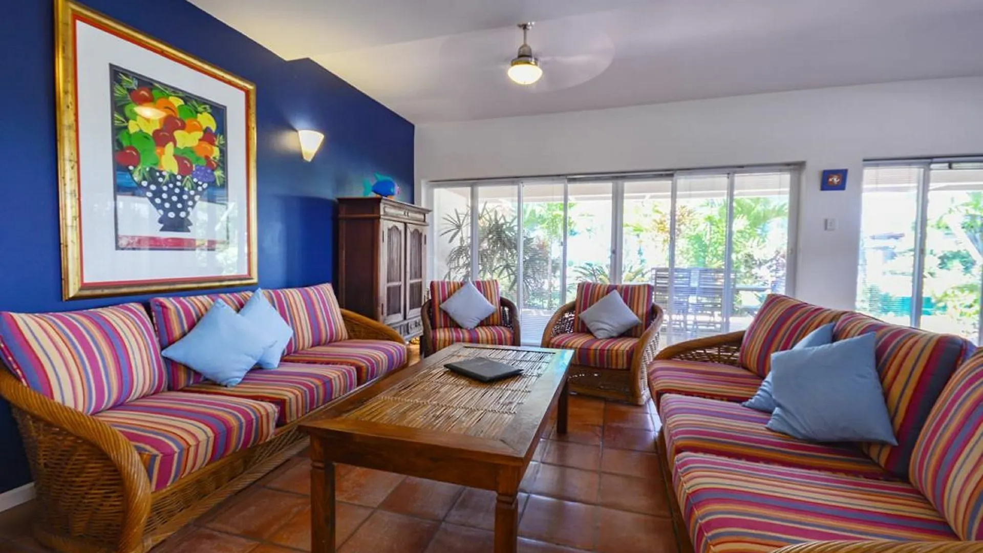 Balboa Apartments Port Douglas